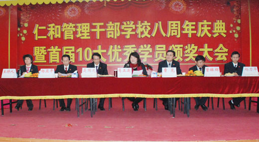 1415948513585078145.jpg 1297666637515_411.jpg